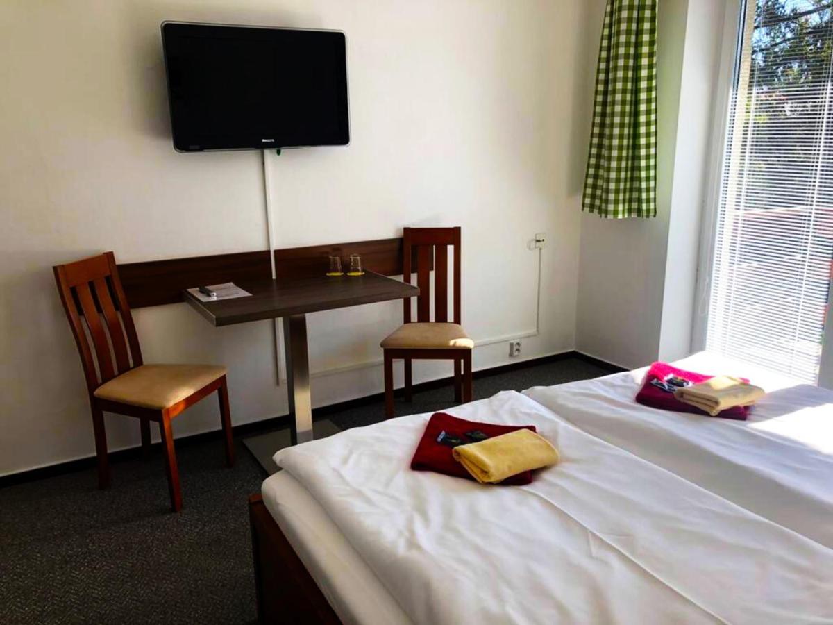 Hotel Sasanka タトランスカ・ ロムニツァ エクステリア 写真